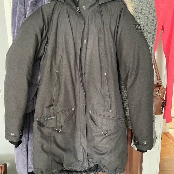 Columbia Winter coat - Picture 6 of 6